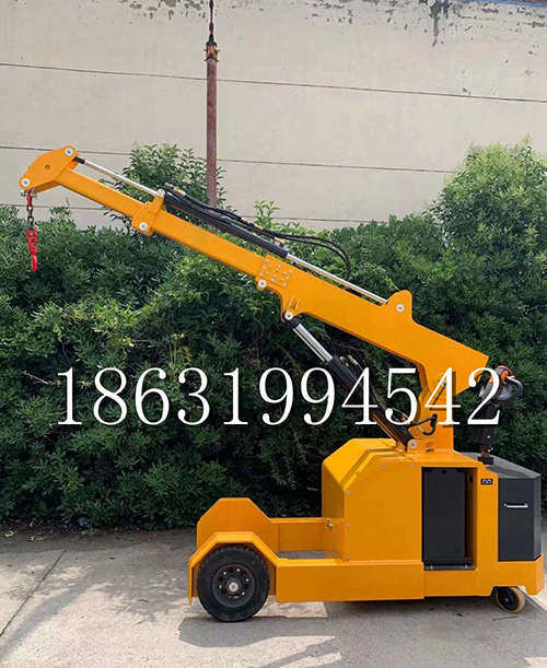 孟村回族自治县随车吊机 多功能液压伸缩吊随车吊机搬运全地形履带吊轻卡搬运1/2吨吊机