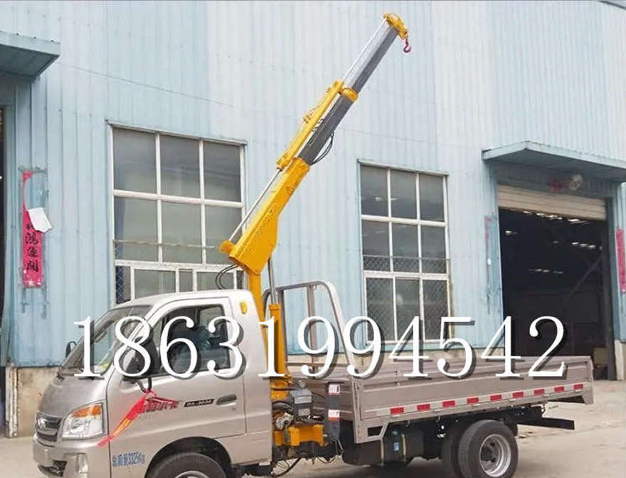 孟村回族自治县随车吊机 多功能液压伸缩吊随车吊机搬运全地形履带吊轻卡搬运1/2吨吊机